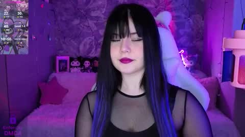 Snapshot of clairefaers chatting on 09.13.25 Claire Faers online show from 09.13.25