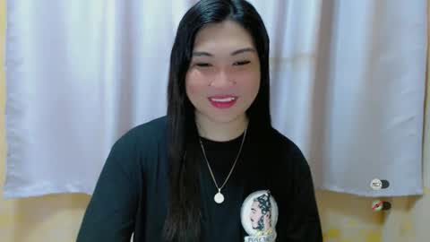 Snapshot of clairewntr_ chatting on 12.03.24 CLAIRE online show from 12.03.24