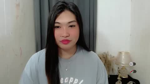 CLAIRE online show from 10.11.25