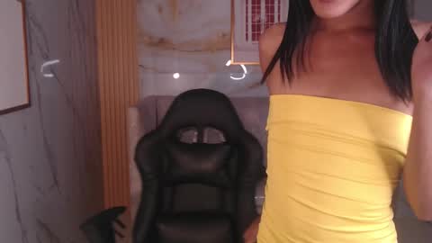 Clara  online show from 03.08.25