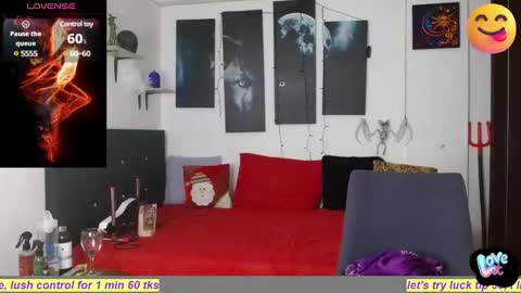 clara_xuee online show from 12.17.24