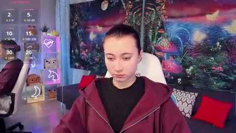 clarabenson online show from 09.22.25