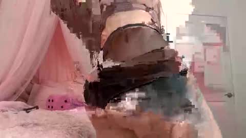 Clara online show from 04.18.26