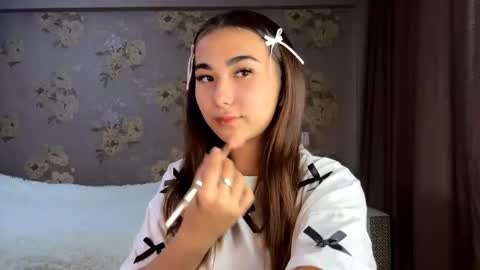 Yuna online show from 10.06.25