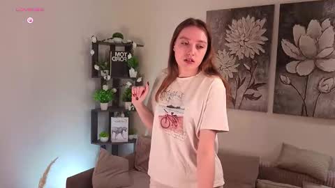 Snapshot of claribelpastano chatting on 02.16.26 Lora online show from 02.16.26