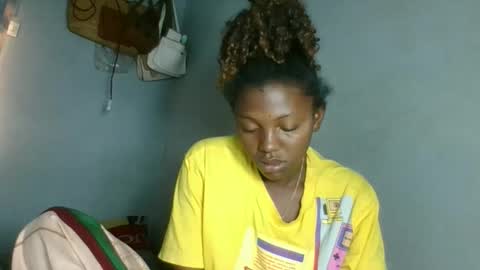 clarisse98 online show from 12.02.25