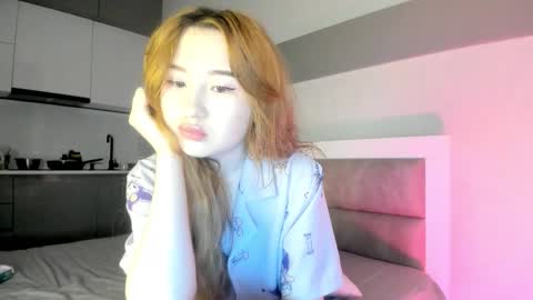 Yumi online show from 10.06.25