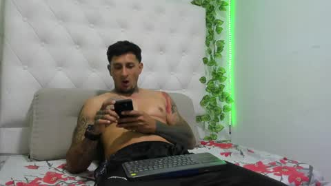 Snapshot of clark__ken chatting on 04.22.26 Juanpaindependent model online show from 04.22.26