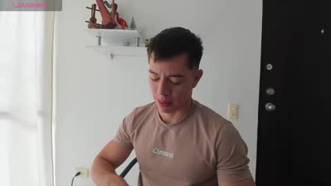 Snapshot of clark_bostom chatting on 10.14.25 clark online show from 10.14.25