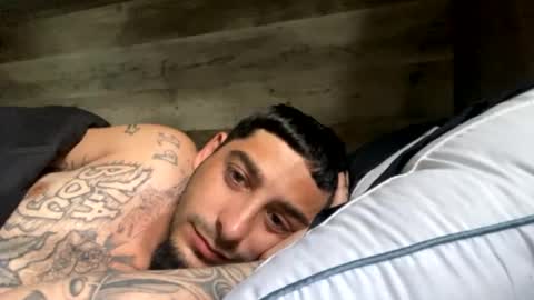 Snapshot of clarkshammer95 chatting on 02.11.25 clarkshammer95 online show from 02.11.25