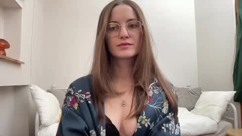 classyandgirly online show from 04.20.26