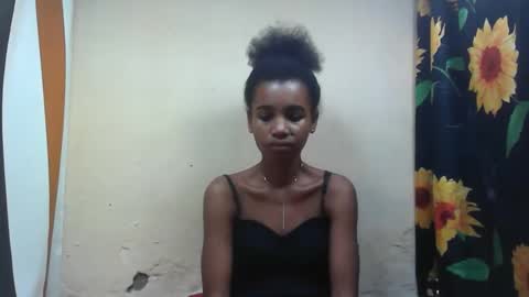 Snapshot of claudiannah chatting on 09.10.25 claudianne online show from 09.10.25