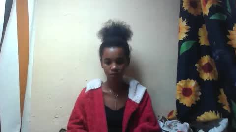 Snapshot of claudiannah chatting on 09.11.25 claudianne online show from 09.11.25