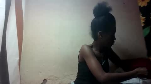 Snapshot of claudiannah chatting on 09.16.25 claudianne online show from 09.16.25