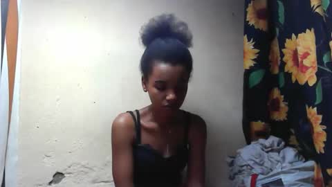 Snapshot of claudiannah chatting on 09.24.25 claudianne online show from 09.24.25