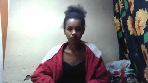 Snapshot of claudiannah chatting on 09.29.25 claudianne online show from 09.29.25