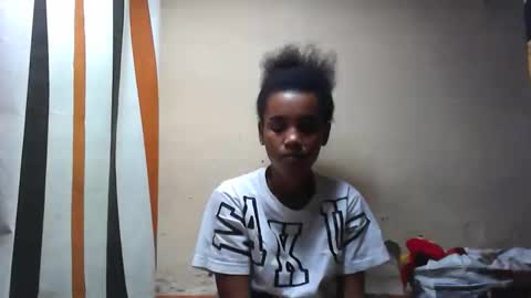 Snapshot of claudiannah chatting on 10.07.25 claudianne online show from 10.07.25