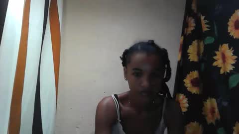 Snapshot of claudiannah chatting on 10.21.25 claudianne online show from 10.21.25