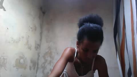 Snapshot of claudiannah chatting on 10.28.25 claudianne online show from 10.28.25