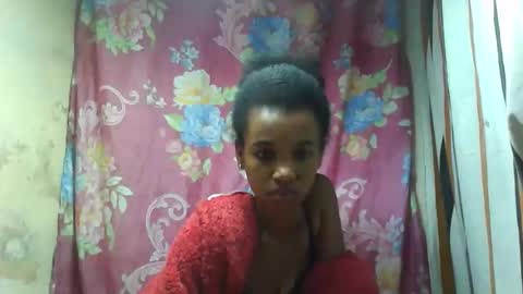 Snapshot of claudiannah chatting on 11.01.25 claudianne online show from 11.01.25