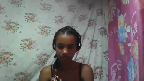 Snapshot of claudiannah chatting on 11.21.25 claudianne online show from 11.21.25