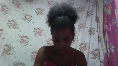 Snapshot of claudiannah chatting on 12.04.25 claudianne online show from 12.04.25