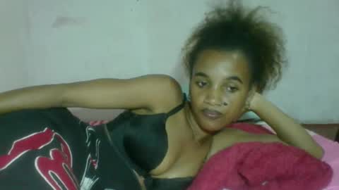 Snapshot of claudiannah chatting on 01.11.26 claudianne online show from 01.11.26