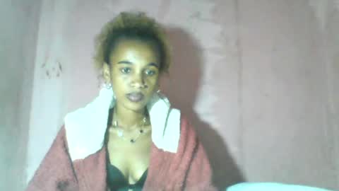 Snapshot of claudiannah chatting on 06.13.26 claudianne online show from 06.13.26