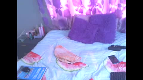 Snapshot of claudine_valencia chatting on 01.26.25 claudine valencia online show from 01.26.25