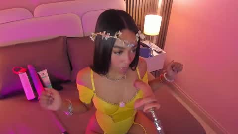 clauwdeen  wolf online show from 09.20.25