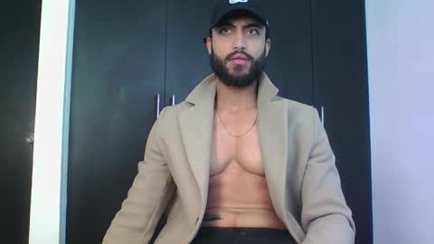 Clay online show from 03.25.26