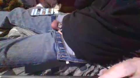 Snapshot of claygilmeriii chatting on 01.09.25 Clay online show from 01.09.25