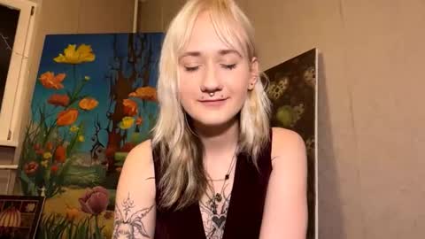 Snapshot of clementinehollner chatting on 10.15.25 Jenny online show from 10.15.25