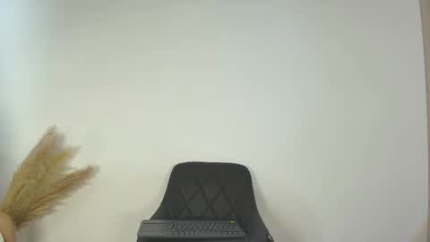 Cleo  online show from 02.17.26