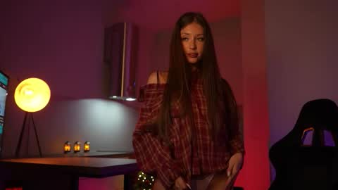 Cleo online show from 12.19.25