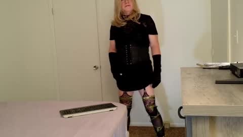 SecretSissyLv online show from 11.21.25