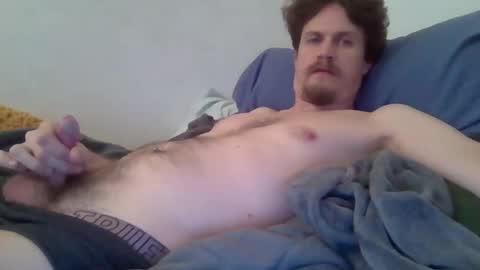 Snapshot of cliffoffmain chatting on 10.25.25 cliffoffmain online show from 10.25.25