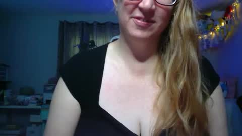 Kate online show from 09.12.25