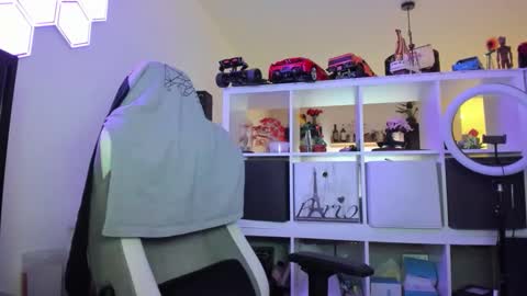 clitlicker1511 online show from 11.22.25