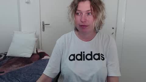 Syl  online show from 02.05.26