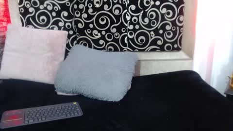 Snapshot of cloe66 chatting on 01.10.25 cloe66 online show from 01.10.25