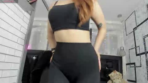 Snapshot of cloe66 chatting on 09.16.25 cloe66 online show from 09.16.25
