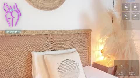 Snapshot of cloe_25 chatting on 10.28.25 cloe_25 online show from 10.28.25