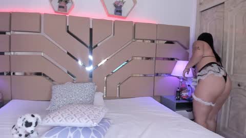 Cloe Online de 600 a 1400 online show from 01.07.25