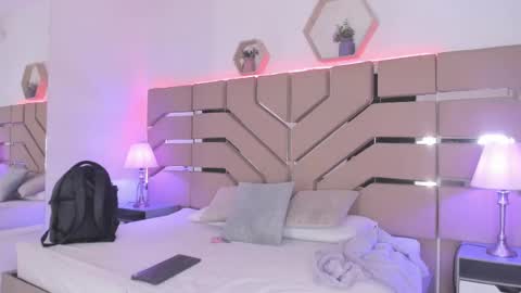 Cloe Online de 600 a 1400 online show from 10.04.25