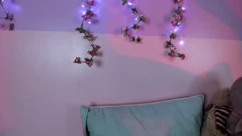 Snapshot of cloe_leeee chatting on 01.11.25 Cloe Leeee online show from 01.11.25