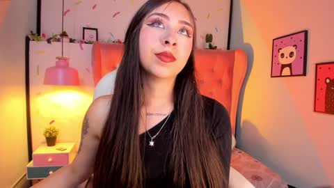 Cloe  online show from 01.25.25