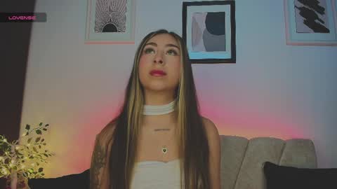 cloe_martinezz_ online show from 05.14.26