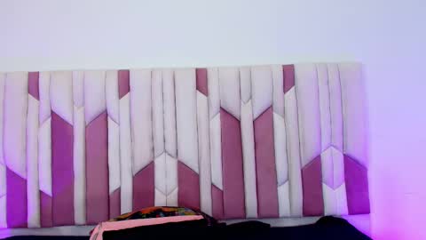 Cloe  Stanfort online show from 10.19.25