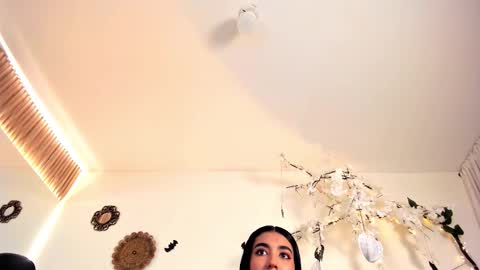 Snapshot of cloe_taylor__ chatting on 10.18.25 CLOE  online show from 10.18.25